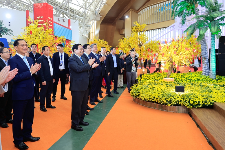 Phát biểu của Thủ tướng Chính phủ Phạm Minh Chính tại Lễ khai mạc Hội chợ Mùa Xuân lần thứ nhất năm 2026- Ảnh 4.