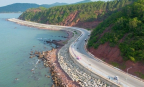Thông tuyến ven biển 76km, tái cấu trúc không gian kinh tế biển Thanh Hoá - Nghệ An