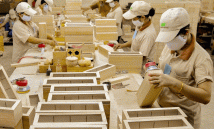 Doanh nghiệp ngành gỗ tự tin giữ vững vị thế