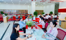 Nắn dòng vốn ưu đãi vào các trụ cột kinh tế mới