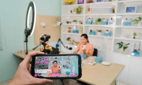 Niềm tin và uy tín định hình lại luật chơi cạnh tranh bán hàng trực tuyến
