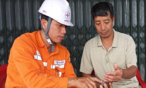 Điện lực Phù Tiên- Công ty Điện lực Hưng Yên đẩy mạnh chuyển đổi số, gia tăng tiện ích cho khách hàng sử dụng điện