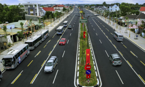 Bình Dương: Kinh tế chuyển dịch theo hướng tích cực