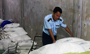 Bình Thuận: Tịch thu 1,6 tấn đường cát vàng nhập lậu do Thái Lan sản xuất