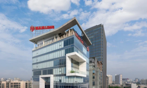 Chuyển động thị trường tài chính 23/12: VN-Index tiếp tục tăng điểm, thị trường phân hóa mạnh