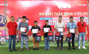 Bà Rịa – Vũng Tàu: Điện Quang “Thắp sáng ước mơ” cho 250 em học sinh huyện Xuyên Mộc