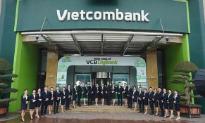 Chuyển động thị trường tài chính ngày 02/8: Chủ tịch HĐQT Nhựa Rạng Đông bán giải chấp hơn 1,173 triệu cổ phiếu - TBKS Vietcombank làm Phó Chánh Thanh tra NHNN