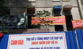 Hải Phòng: Trụ sở 3 tầng xuống cấp nguy hiểm tại số 20 Trần Phú đã được rào chắn để đảm bảo an toàn