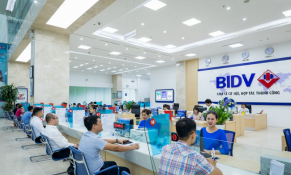 Nhiều ngân hàng vẫn liên tục giảm lãi suất tiền gửi