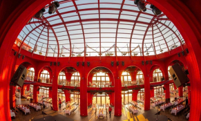 Thưởng thức bia thủ công, xem show trên biển và ngắm pháo hoa rợp trời- trend mới của Phú Quốc