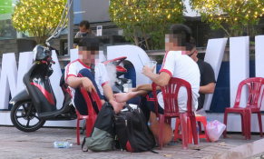 Thuốc lá điện tử nguy hiểm khôn lường, vì sao vẫn hấp dẫn giới trẻ