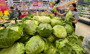 Giữ vững bình ổn giá trước thiên tai 