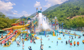 Khu du lịch Núi Thần tài đông đúc khách chơi lễ Quốc tế Phụ nữ 