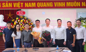 Nhà báo Phạm Văn Anh được bổ nhiệm làm Phó Tổng Biên tập Tạp chí Điện tử và Ứng dụng