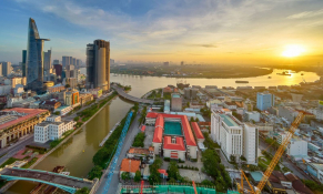 Việt Nam duy trì đà tăng trưởng giữa thách thức toàn cầu