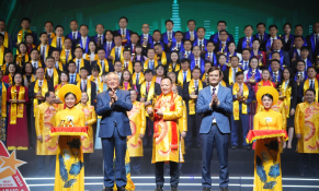 Công ty Cổ phần Stavian Hoá chất lọt Top 10 Sao Vàng Đất Việt năm 2024