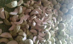 Cùi bưởi vứt đi thành đặc sản có giá hơn nửa triệu/kg