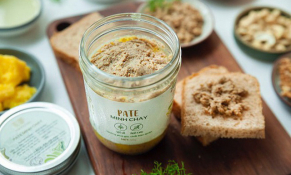 Vụ Pate Minh Chay: Góc độ đạo đức nên là câu hỏi lớn cho cả doanh nghiệp lẫn cơ quan chức năng!