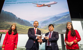 Vietjet nhận bàn giao máy bay thế hệ mới A321neo