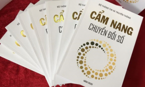 Bộ Thông tin và Truyền thông ra mắt Cẩm nang chuyển đổi số với nhiều kỳ vọng