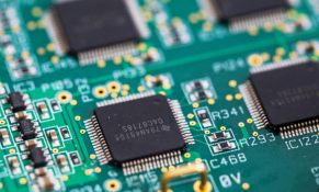 Ngành công nghiệp ô tô mất khoảng 110 tỷ USD doanh thu năm 2021 do thiếu chip