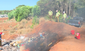 Gia Lai: Tiêu hủy hơn 600 túi xách giả mạo các nhãn hiệu nổi tiếng