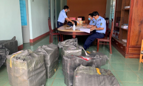 Thu giữ số lượng lớn bánh Trung thu không rõ nguồn gốc tại Tây Ninh và Gia Lai