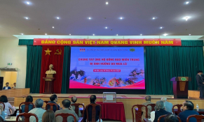 Chung tay ủng hộ đồng bào miền Trung bị ảnh hưởng do mưa lũ