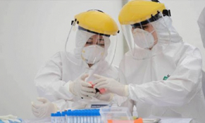 Phó Thủ tướng Lê Minh Khái ký Quyết định điều chỉnh nội dung bổ sung kinh phí xét nghiệm lưu động