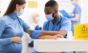 WHO: Không nên tiêm vắc xin Covid-19 cho phụ nữ mang thai