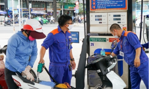 Quỹ bình ổn giá xăng dầu còn gần 900 tỷ đồng