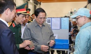 Thủ tướng Phạm Minh Chính làm việc tại Tập đoàn Viettel về chương trình T-09