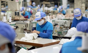 Ngành dệt may trước yêu cầu phát triển bền vững, xanh hoá chuỗi cung ứng