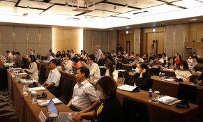 Nâng cao năng lực và phát triển ngành dịch vụ phân phối tại Việt Nam