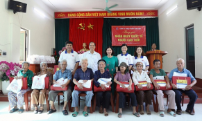 Dược phẩm Tâm Bình trao 180 phần quà tri ân người cao tuổi tại Thanh Hóa