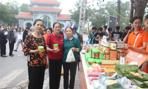 Nhiều sản phẩm OCOP được trưng bày tại Hội Lim