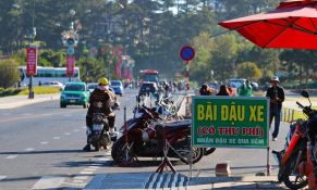 TP. Đà Lạt (Lâm Đồng): Đấu giá 8 điểm giữ xe thu về 27,7 tỷ đồng