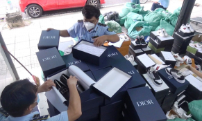 TP. HCM: Tạm giữ hơn 1.900 sản phẩm có dấu hiệu giả mạo nhãn hiệu được bảo hộ tại Việt Nam
