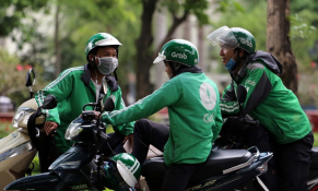 Vụ Grab thu “phụ phí nắng nóng”, Bộ Công Thương yêu cầu làm rõ