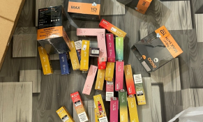 Đắk Nông: Thu giữ 176 sản phẩm thuốc lá điện tử nhập lậu