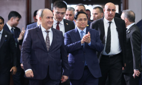 Thủ tướng đề nghị doanh nghiệp Việt đẩy mạnh đầu tư tại Algeria, mở rộng chuỗi giá trị toàn cầu