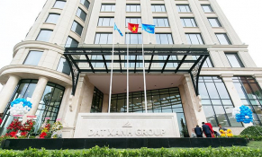 Chuyển động thị trường tài chính ngày 08/7: Đất Xanh Group phủ nhận cựu Chủ tịch HĐQT chiếm đoạt 44,8 tỷ đồng - Agribank siết nợ Trường Cao đẳng Kinh tế Công nghệ TP. HCM