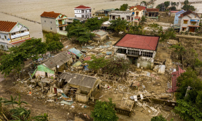 Thủ tướng yêu cầu các Bộ ngành tiếp tục chủ động ứng phó mưa lũ tại các tỉnh Trung Bộ