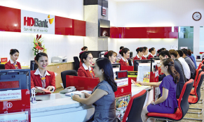 Một số ngân hàng thương mại đang giảm lãi suất cho vay để chờ cấp thêm room tín dụng