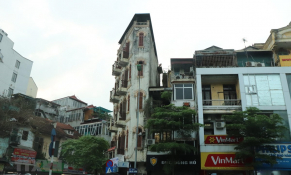 Nhà siêu mỏng và quyết tâm dày