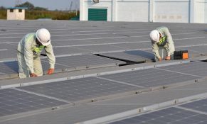 Ninh Thuận khuyến cáo chưa đầu tư điện mặt trời trên mái nhà xưởng tại khu công nghiệp