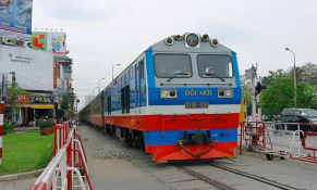 Đường sắt giảm sâu 9.000 vé Bắc - Nam sau hè