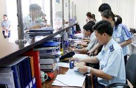 Tổng cục Hải quan: Tháng 8 cả nước xuất siêu khoảng 2,42 tỷ USD, tình hình buôn lậu và GLTM diễn biến phức tạp.