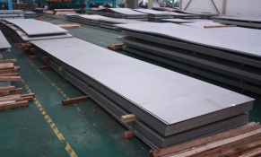 Bộ Công Thương điều tra thép hợp kim hoặc không hợp kim được cán phẳng, được sơn từ Hàn Quốc và Trung Quốc