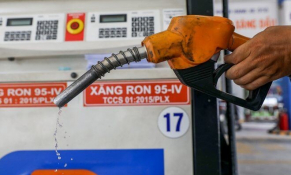 Bộ Tài chính đề xuất giảm 50% thuế tiêu thụ đặc biệt với xăng và giảm 50% thuế GTGT với xăng, dầu